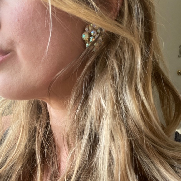 Vintage clip on earrings - Picture 10 of 12